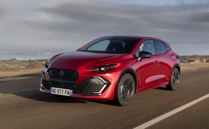 Yeni Renault Clio Fiyatı Belli Oldu